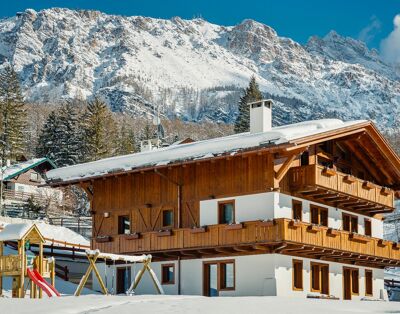 A Luxury Choice at Cortina d’Ampezzo – Dolce Vita