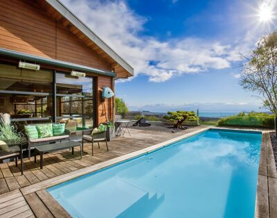 Exclusive Geneva region retreat with Pool, for 9 people, modern with panoramic views