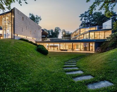 Villa Les Tourelles: A Luxurious Retreat on Lake Geneva